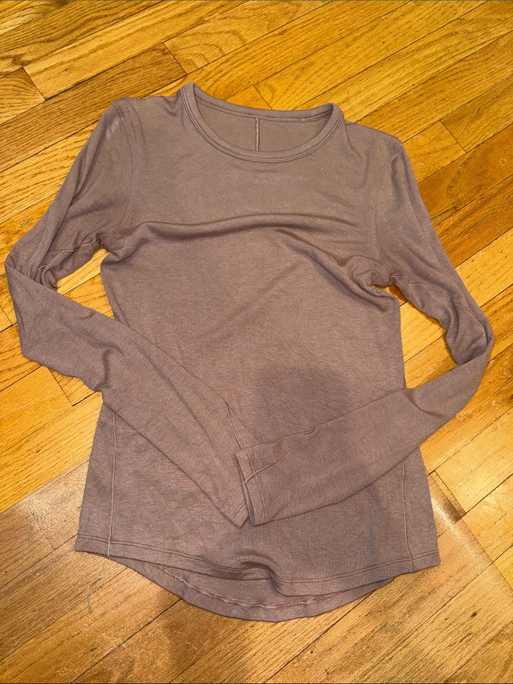 lululemon athletica Long-Sleeve Crewneck Top in Mauve Taupe